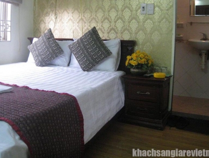 Nhà nghỉ khách sạn gần phố đi bộ hà nội
