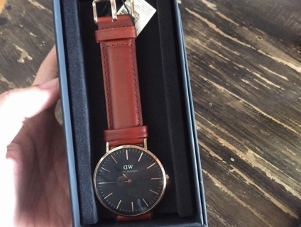 Đồng Hồ Nam DW Chính Hãng 40mm - Full Hộp New 1tr250