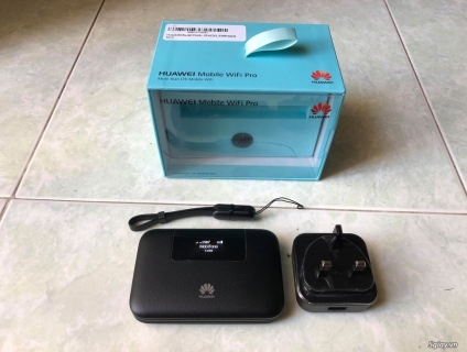 Bán bộ phát wifi Huawei E5770s pro, kiêm pin sạc dự phòng