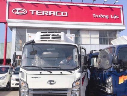 bán xe thùng đông lạnh 2,4 tấn tera240L