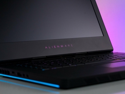 Dell Xps i7 8750HQ-LCD 27in Cong 4K 1,9Tr-PC Chiến PUPG i7