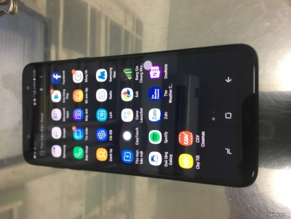 Cần bán: Samsung J8 32G