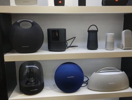 Hàng hiếm giá bèo