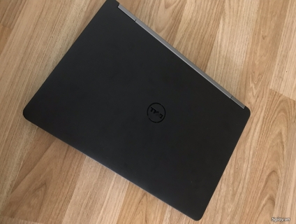 DELL Latitude E5270 (Ram 8GB/Core i5/240GB SSD)