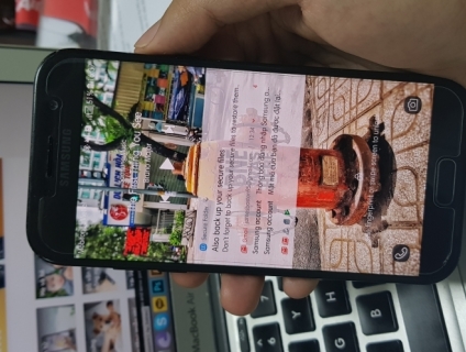 Samsung Galaxy A5 2017 Đen Kèm Vỏ Samsung Zin (Cũ)