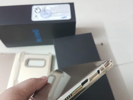 Note 8 gold 2 sim tặng Clear view, SS Việt Nam 99,99% bh 7/2019