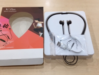 Tai Nghe Bluetooth X7-plus mới còn nguyên hộp bảo hành