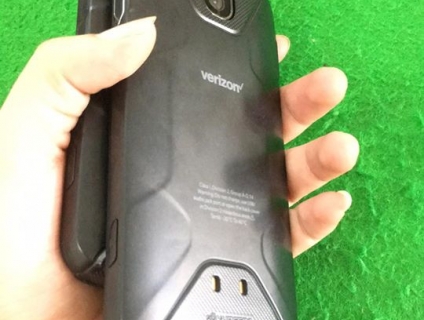 Kyocera E6810 zin đẹp xách tay giá rẻ HCM