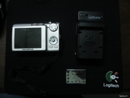 Máy Olympus FE-220 cũ