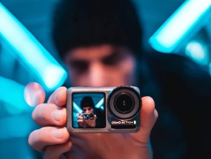 Máy quay DJI OSMO ACTION ( camera quay dưới nước ) ( sẵn hàng giá iu )