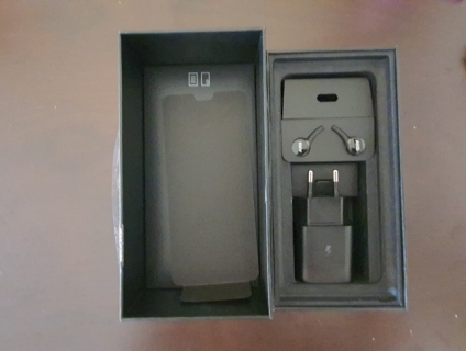 Note 10+ chính hãng cần đi gấp