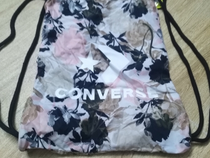 Túi rút converse sample end 23h ngày 8/12/2019