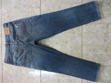 [authentic] jean Holister (2nd) -- et 23h 11/12/2019