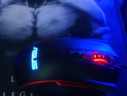 Cần ra đi chuột gaming Asus Gt200