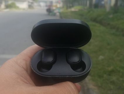 Tai nghe sony wi sp600n và redmi airdots
