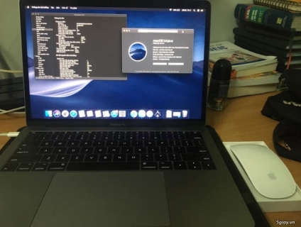 MACBOOK PRO (SÀI 1 NĂM)