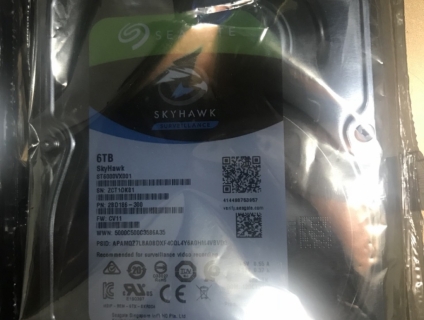 BÁN GẤP : 02 Ổ CỨNG SEAGATE 6T (giá 3tr)
