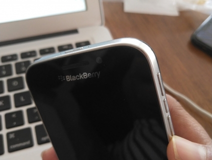 Blackberry Q20, nguyên máy, end 23h00 ngày 20/12/2019