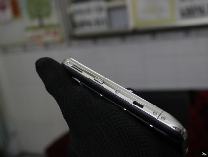 Vertu Constellation Quest Nguyên zin. Chính hãng.