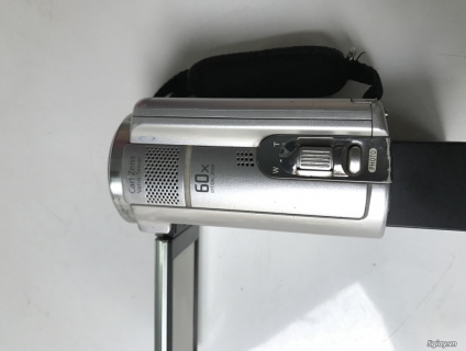 Máy quay Sony handycam sieu zoom 2000x