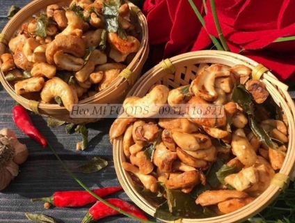 Hạt điều rang tỏi ớt - lá chanh