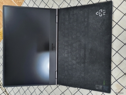 Lenovo Legion Y740-15IRHg, i7-9750H (2.6GHz/12MB), 16GB DDR4, 1TB SSD