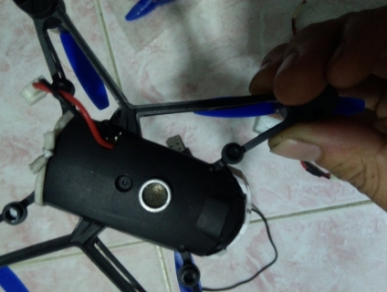 Bán máy bay và tx devo 7