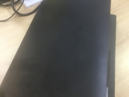 Laptop LENOVO core i5/ssd 120 bảo hành 6 tháng nhanh tay đặt hàng ạ