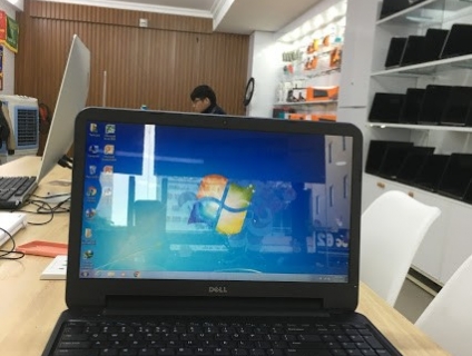 Dell Inspiron 3521/Core i7/Card đồ họa AMD nhận bộ quà tặng hấp dẫn