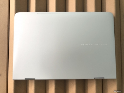 HP Spectre X360 G2 i5.6th