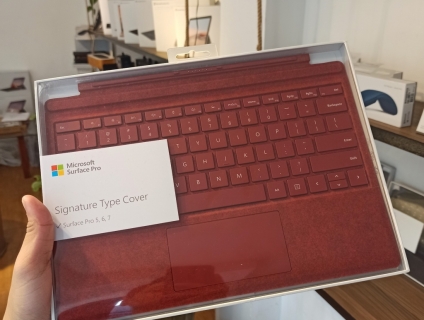 Signature Alcantara Type Cover Surface Pro – Hàng chính hãng