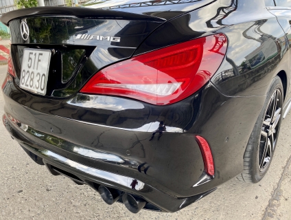 Mercedes Benz CLA45 AMG 4Matic
