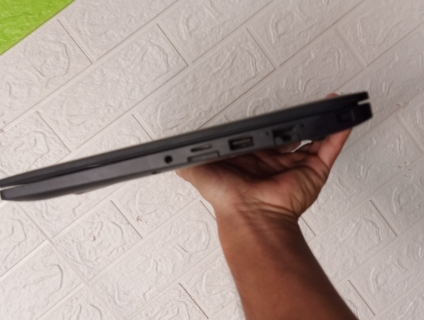 Dell latitude e7480 . I5-6300u ram8 ssd128 fullHD IPS