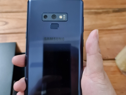 Note 9 xanh chính hãng Fullbox đẹp 99%, zin 100% giá bèo dạt đây !!!