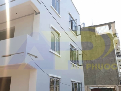 Sản xuất và thi công cửa nhôm Xingfa cho khách hàng ở Quận 9