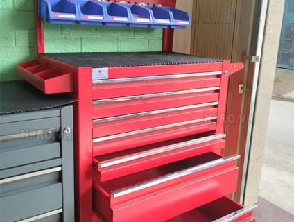 Tủ đựng đồ nghề 7 ngăn kết hợp bảng treo dụng cụ