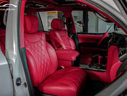 Độ nội thất ô tô theo màu cho người mệnh thổ