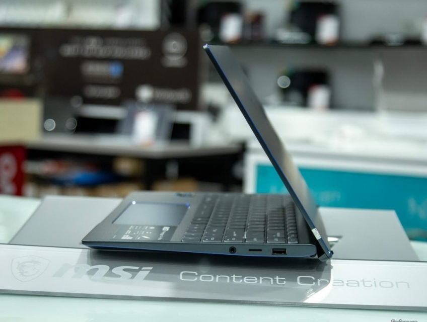 Bến Cát trả góp Laptop MSI i7 giá còn 15,990,000đ