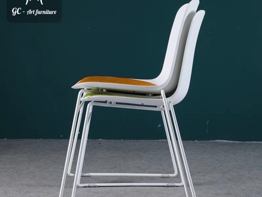 Ghế Nhựa Lót Nệm N657