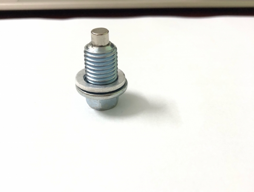 Ốc xả nhớt nam châm