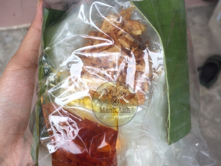 BÁNG TRÁNG SATE Ủ LÁ CHUỐI