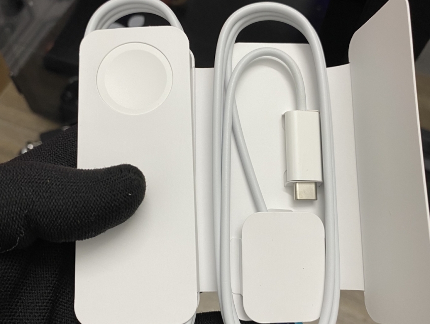 Sạc watch C theo máy nhập Mỹ new chỉ vài chiếc