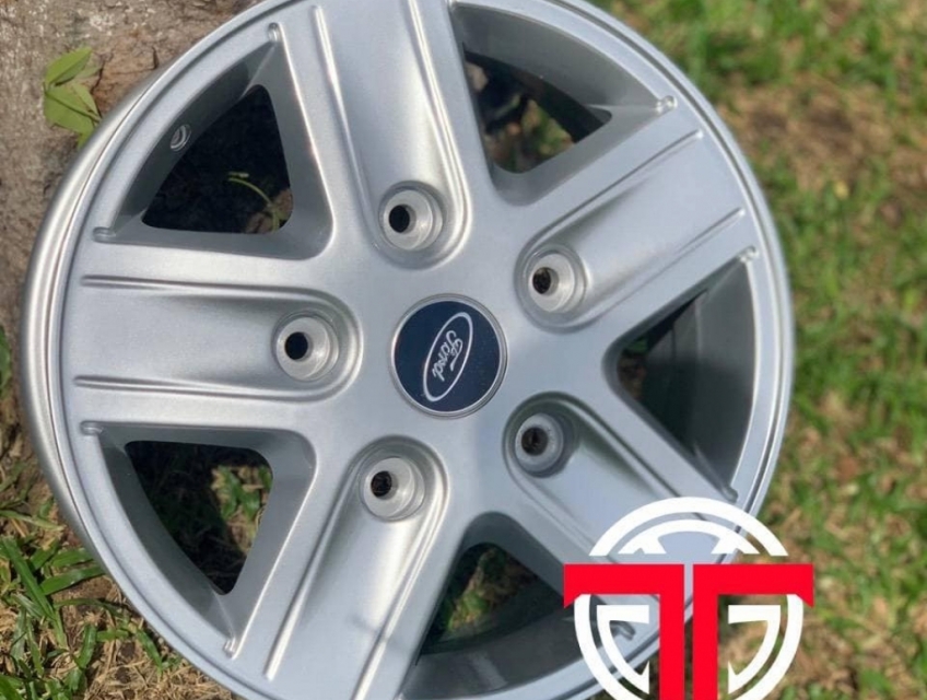 Mâm ô tô 16 inch lắp cho Transit giá tốt tháng 12