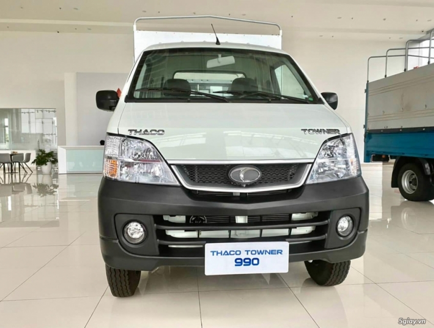 Xe tải Towner 990NC thùng mui bạt