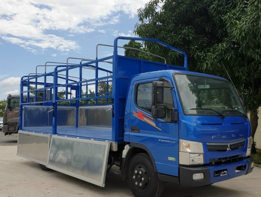 Xe tải MITSUBISHI CANTER TF7.5