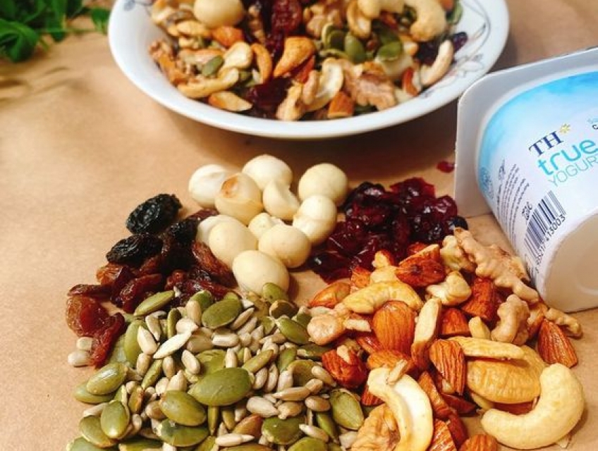 Hạt dinh dưỡng và chất chống oxy hóa: Bảo vệ tế bào khỏi sự tổn thương