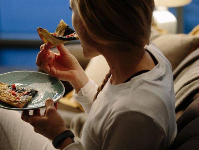 Bật mí cách ăn vặt hạn chế tăng cân cho các tín đồ ăn vặt