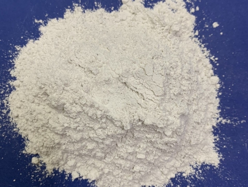 Bột đá trong bột bả, bột trét tường, keo chà ron, keo dán gạch.