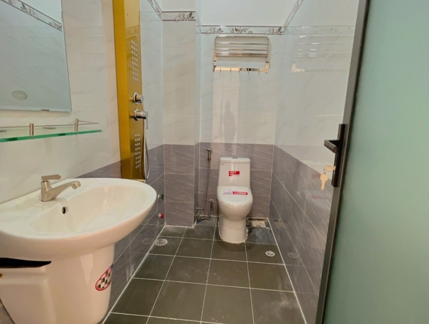 BÁN CĂN GÓC NHÀ Ở BÌNH TÂN GẦN CHỢ BÌNH THÀNH