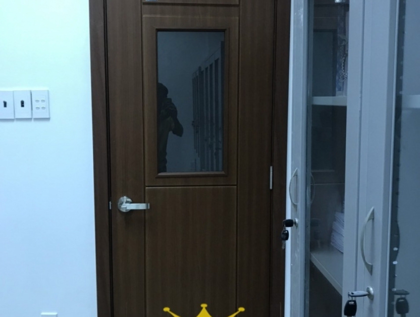 Cửa nhựa ABS Hàn Quốc